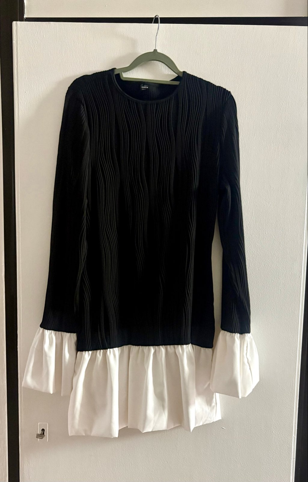 Shein Zwart-wit Jurkje met Ruches - Maat XL, Ophalen of Verzenden, Zo goed als nieuw, Maat 46/48 (XL) of groter, Zwart