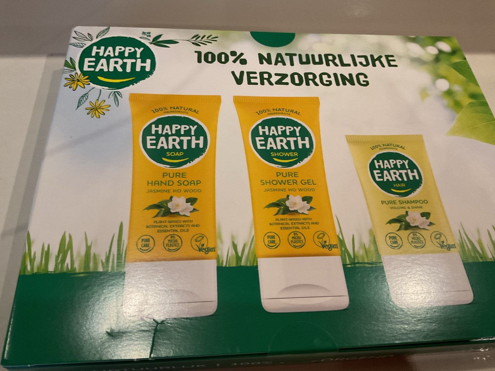 Happy Earth & Therme Wellness Giftsets - Nieuw, Ophalen of Verzenden, Nieuw, Bad & Douche