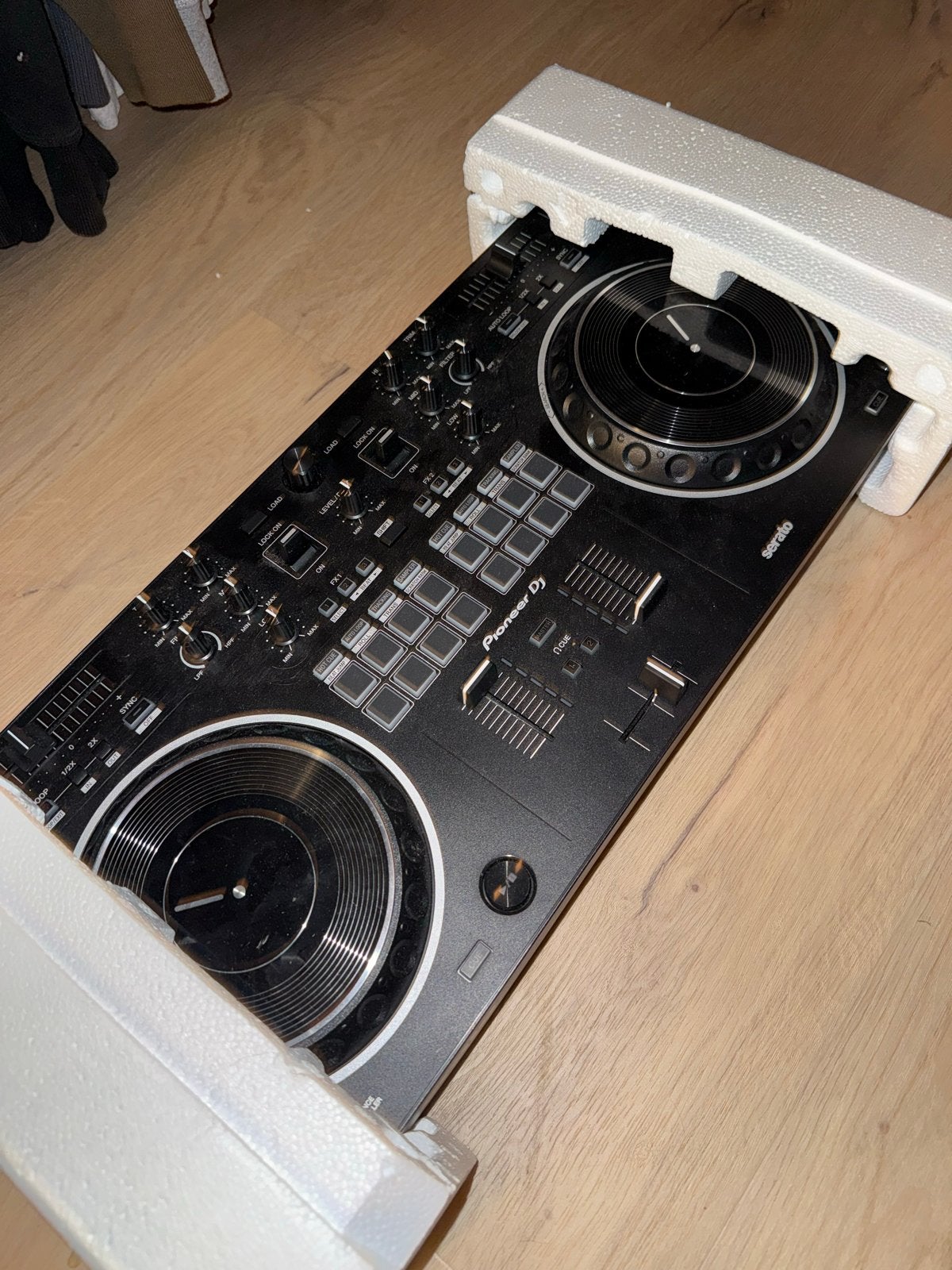 Pioneer DJ DDJ-REV1 DJ-controller - Zo goed als nieuw, Ophalen of Verzenden, Zo goed als nieuw, Dj-set, Pioneer