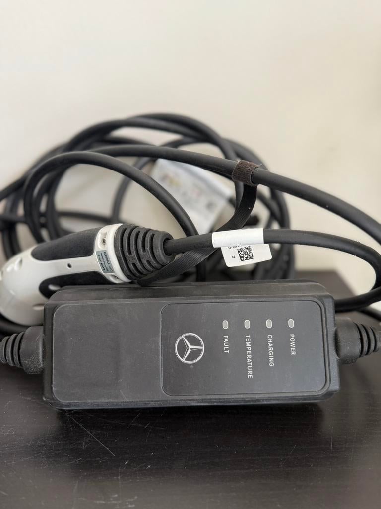 Originele Mercedes oplader voor oa EQB EQA EQC, Auto-onderdelen, Accu's en Toebehoren, Ophalen of Verzenden, Nieuw