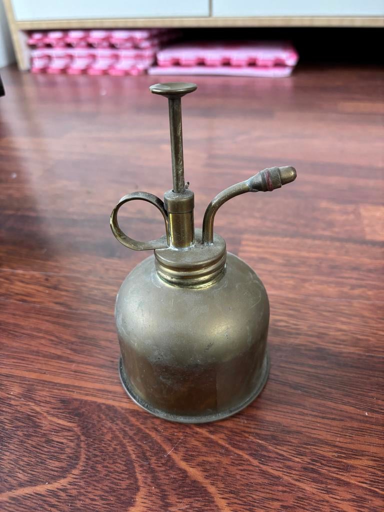 Vintage messing oliespuit / plantenspuit, Antiek en Kunst, Ophalen