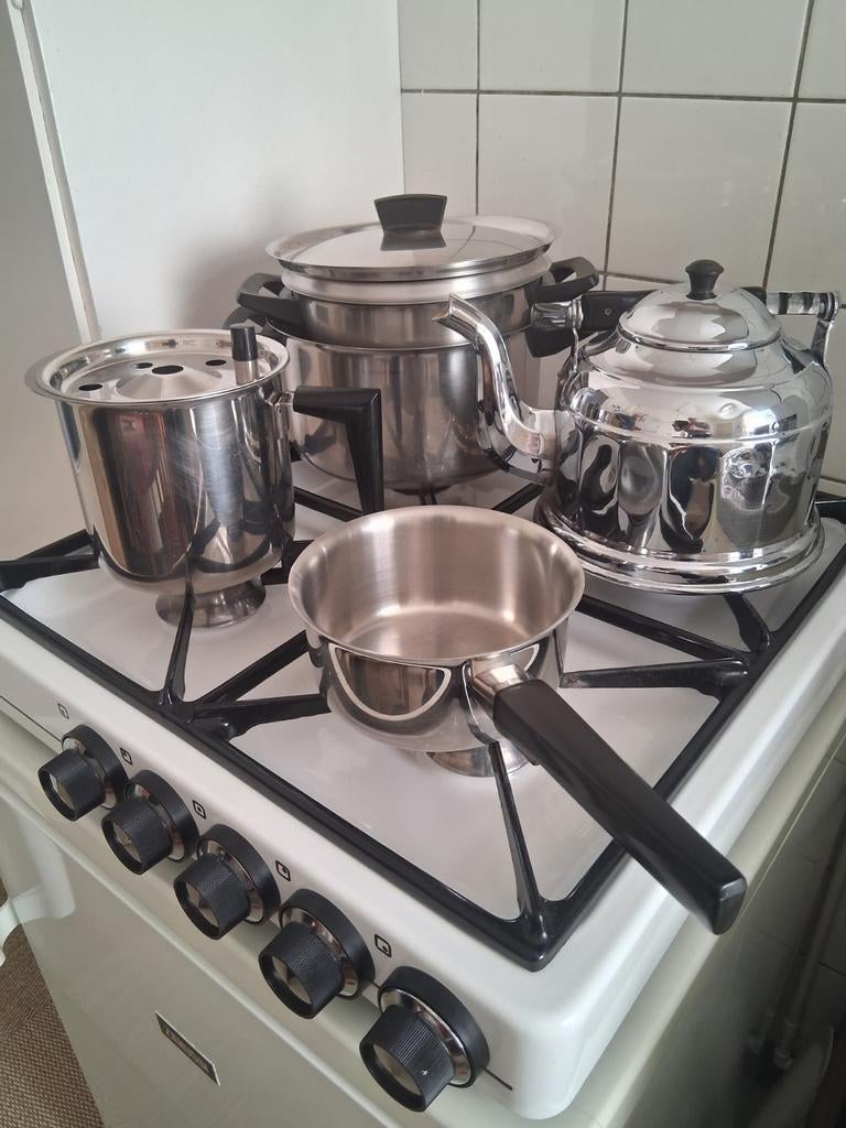 Pannenset BK 5 delig in goede staat, Ophalen of Verzenden, Rvs, Pannenset