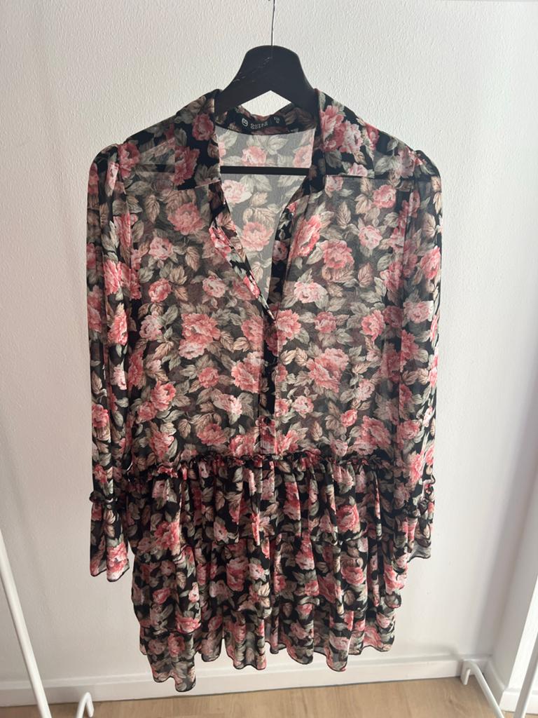 Guts & Gusto jurk met bloemenprint en ruches, Kleding | Dames, Jurken, Maat 38/40 (M), Zwart, Ophalen of Verzenden, Zo goed als nieuw