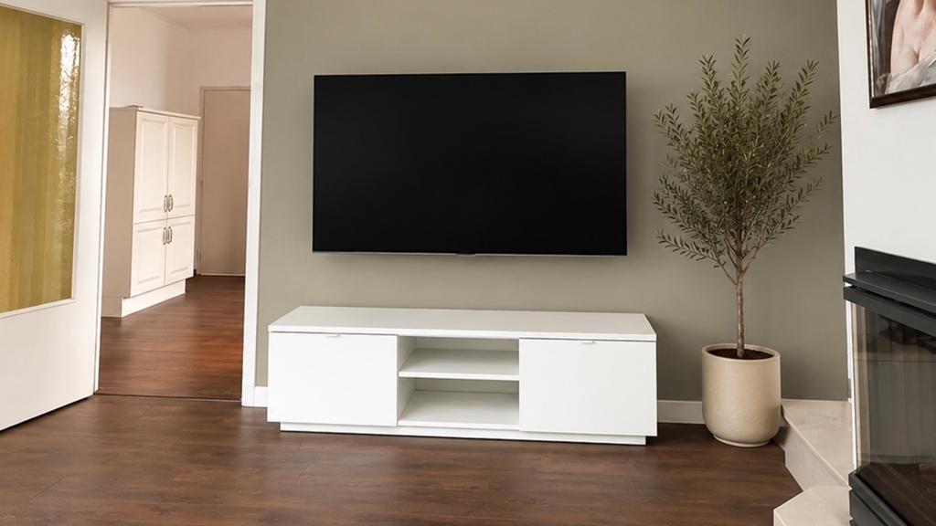 IKEA BYÅS TV-meubel hoogglans wit - 160x42x45 cm, Ophalen, Gebruikt, 150 tot 200 cm, Minder dan 100 cm