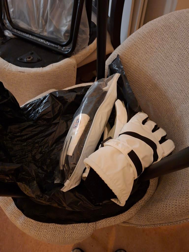 Warme Winterhandschoenen Maat M, Kleding | Dames, Wintersportkleding, Ophalen of Verzenden