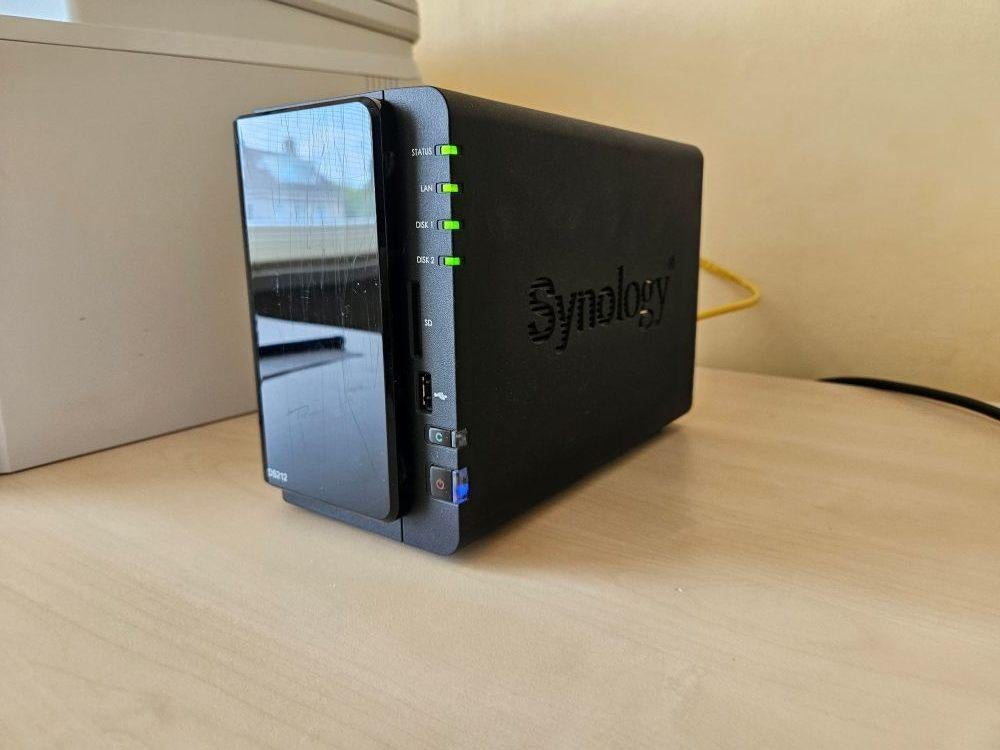 Synology Diskstation DS212 + 2xHDD, Computers en Software, NAS, Ophalen, Gebruikt