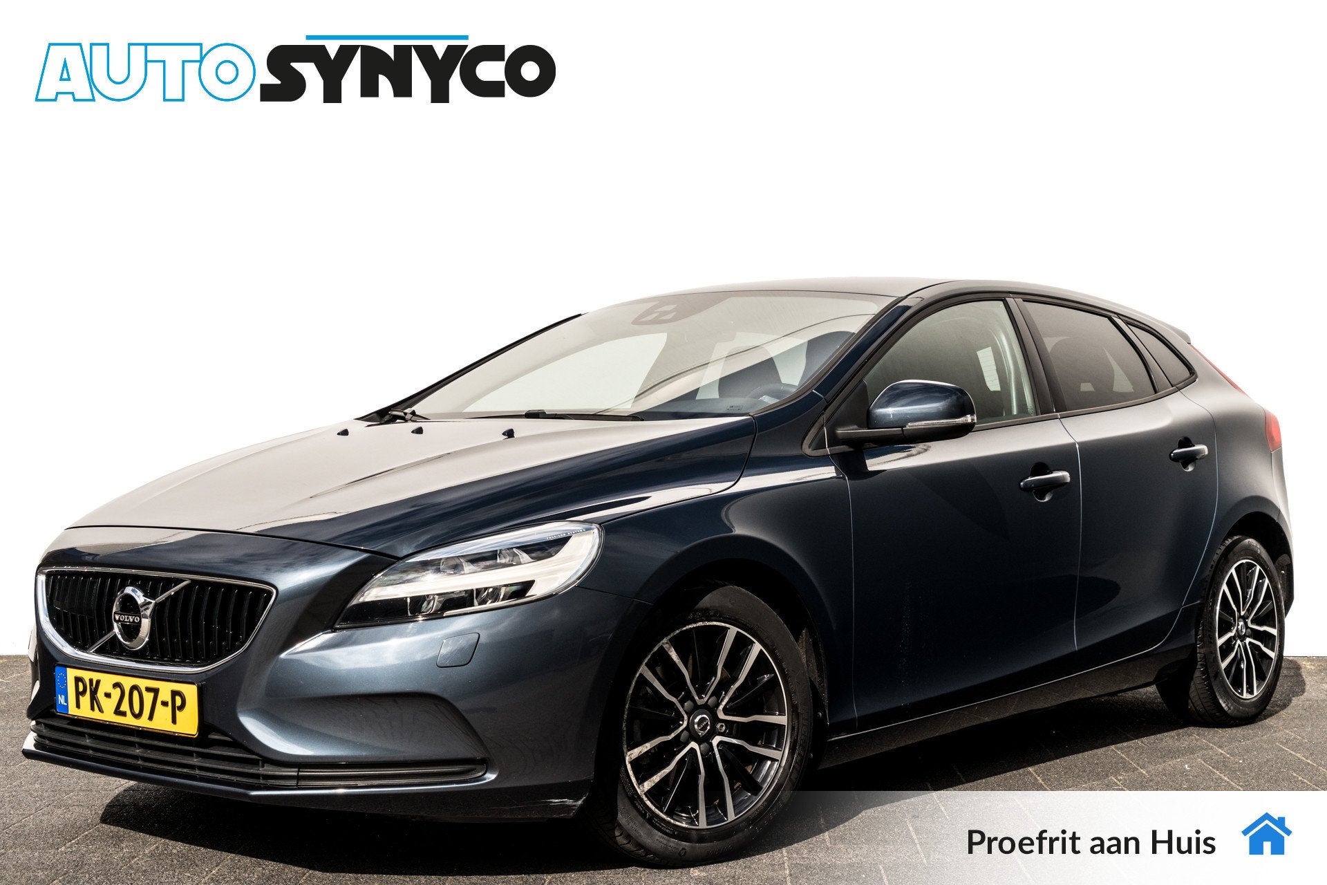 Volvo V40 2.0 T2 Nordic+ | Adap. Cruise | Trekhaak | PDC | V, Auto's, Volvo, Stof, Gebruikt, 4 cilinders, Blauw