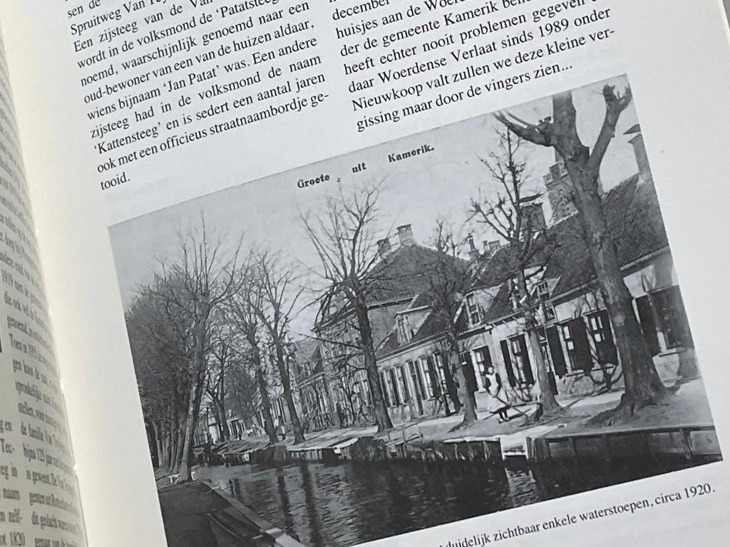 De straatnamen van Woerden  (1996), Boeken, Geschiedenis | Stad en Regio, Ophalen of Verzenden, 20e eeuw of later, Zo goed als nieuw