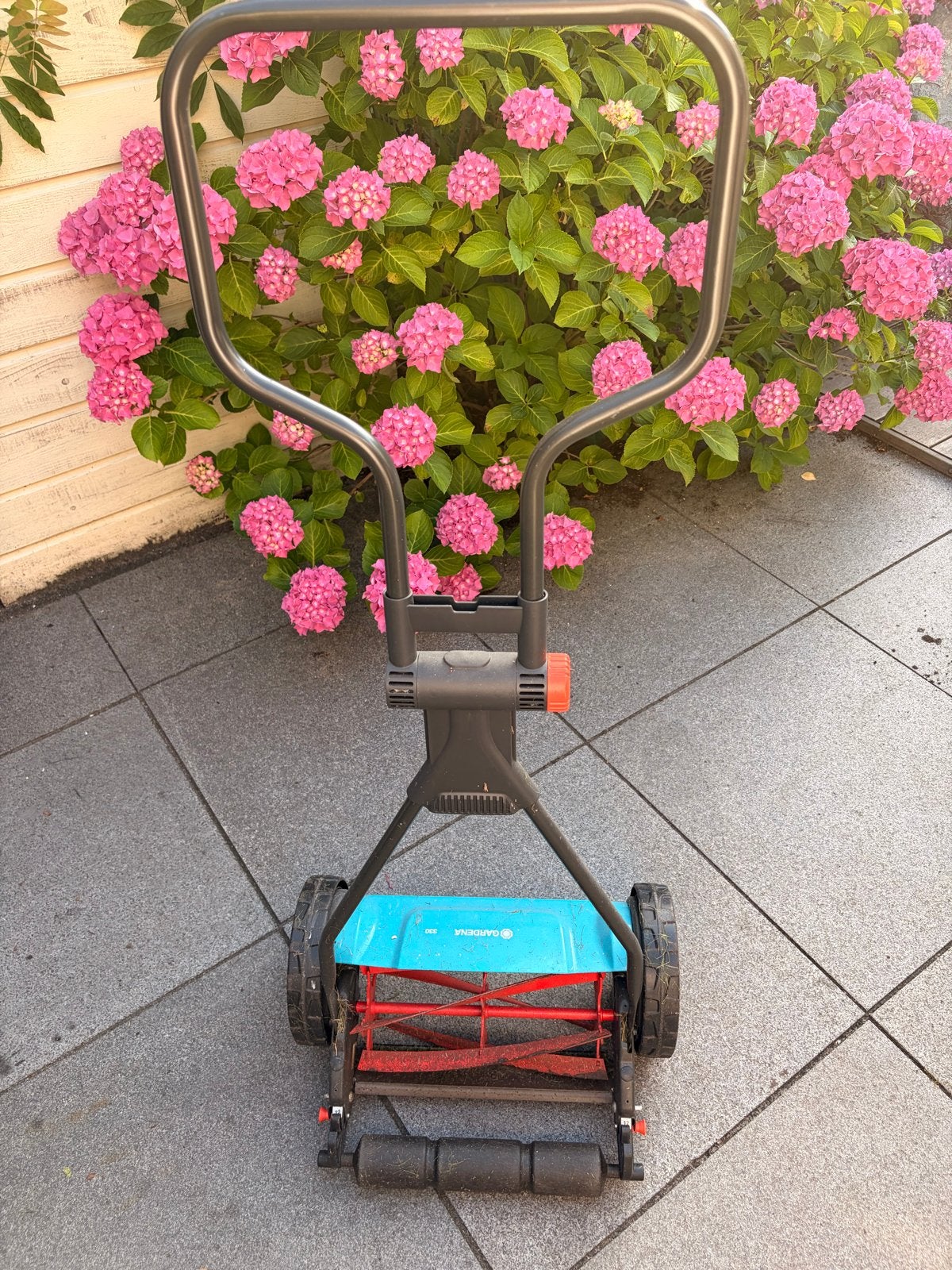 Gardena 330 Handgrasmaaier, Tuin en Terras, Grasmaaiers, Ophalen, Gebruikt, Handgrasmaaier, 30 t/m 39 cm