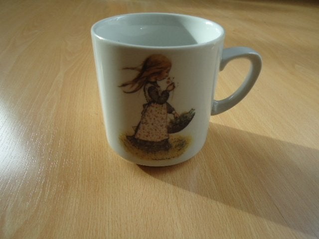 Holly Hobbie mok, vintage, Ophalen of Verzenden, Zo goed als nieuw, Overige stijlen, Kop(pen) en/of Schotel(s)