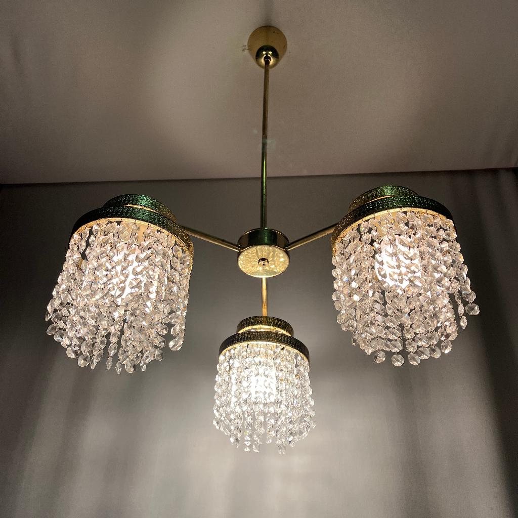 Hollywood regency messing en kristal kroonluchter, Huis en Inrichting, Lampen | Hanglampen, Messing, Gebruikt, Kristal, Hollywood regency