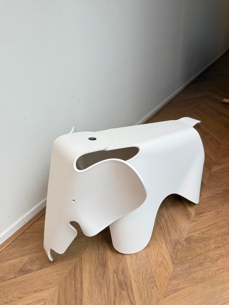 Vitra Eames Olifant (groot), Ophalen, Zo goed als nieuw