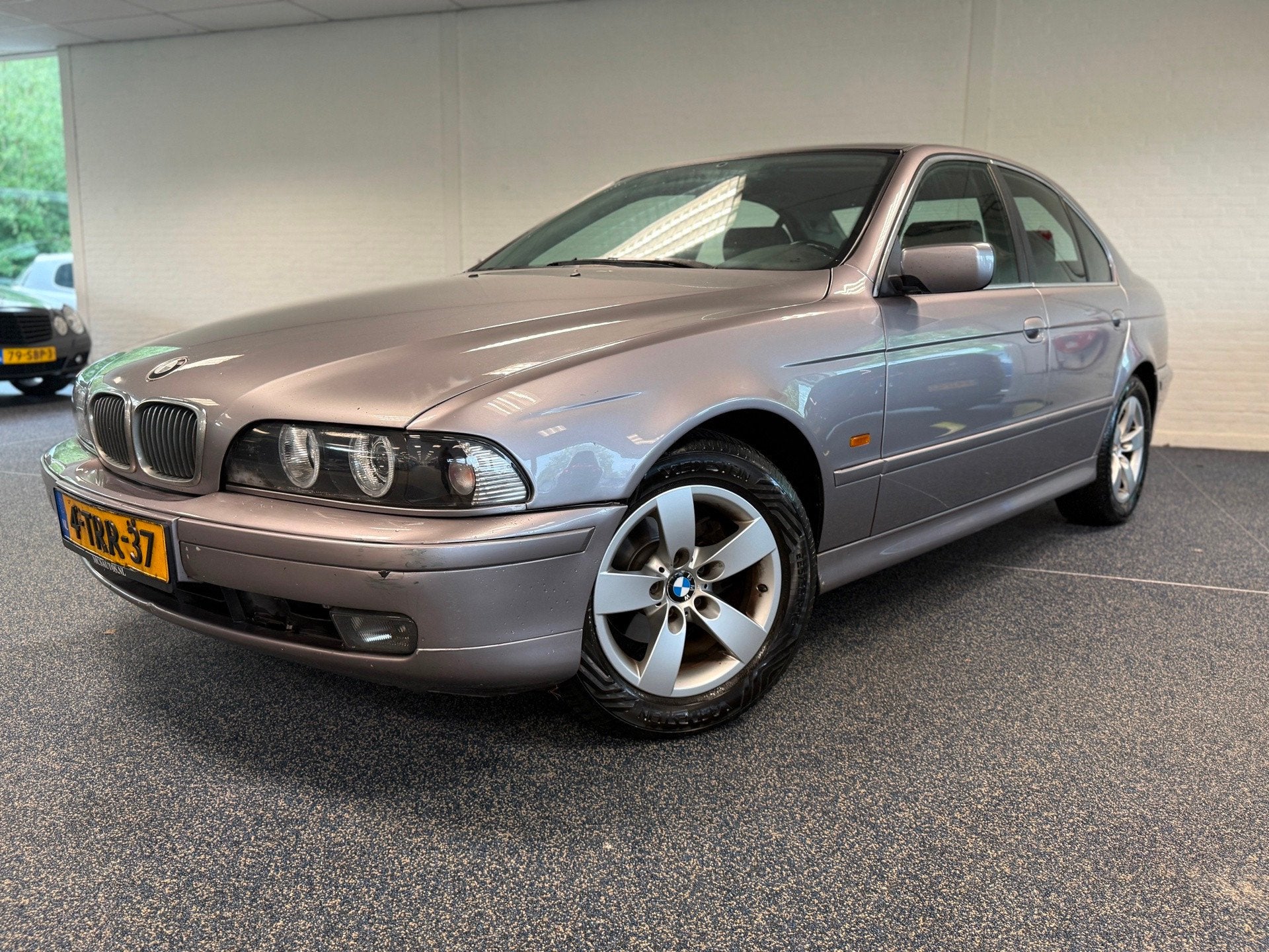 BMW 5-serie 530d | Automaat | LMV | Cruise |, Auto's, BMW, Gebruikt, 2000 kg, Diesel, Metallic lak