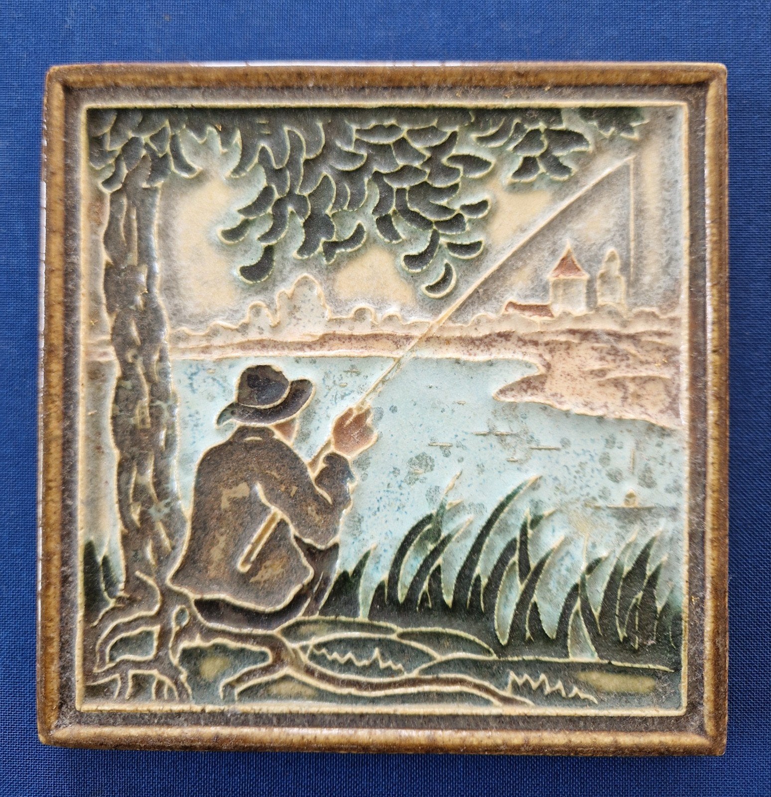 Tegel cloisonné Vissertje -De Porceleyne Fles, Antiek en Kunst, Ophalen of Verzenden