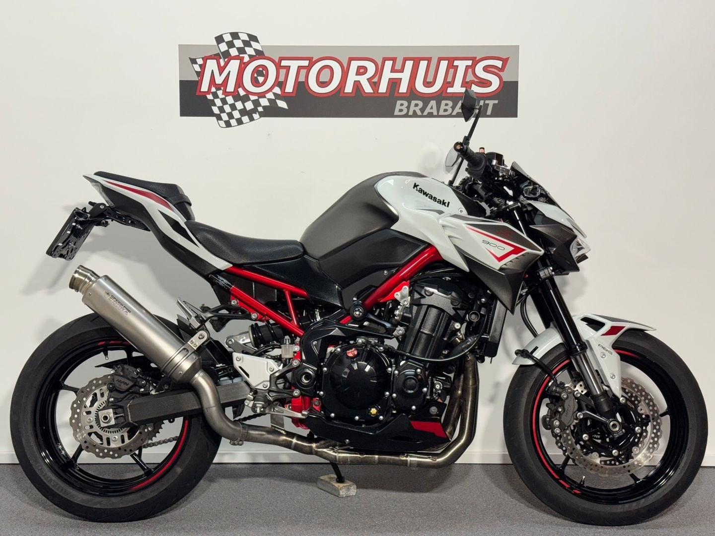KAWASAKI Z900 (bj 2022), Motoren, Motoren | Kawasaki, 4 cilinders, 948 cc, Bedrijf, Onbekend