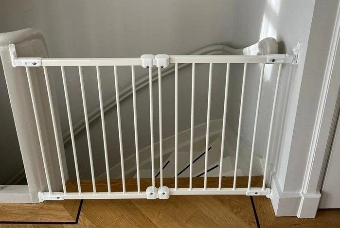 BabyDan FlexiFit - Traphekje 62-105cm (tot vier stuks), Kinderen en Baby's, Traphekjes, Ophalen, Gebruikt, 100 tot 115 cm, Klemhekje