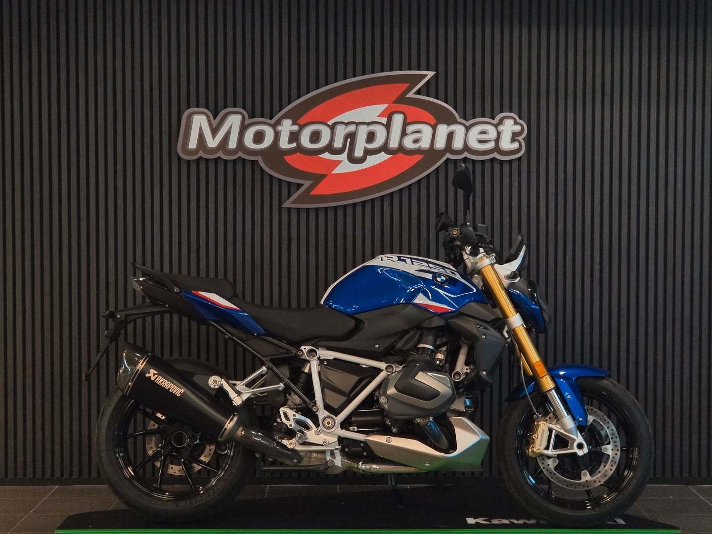 BMW R 1250 R (BTW motor) (bj 2023), Motoren, 2 cilinders, 1254 cc, Bedrijf, Onbekend