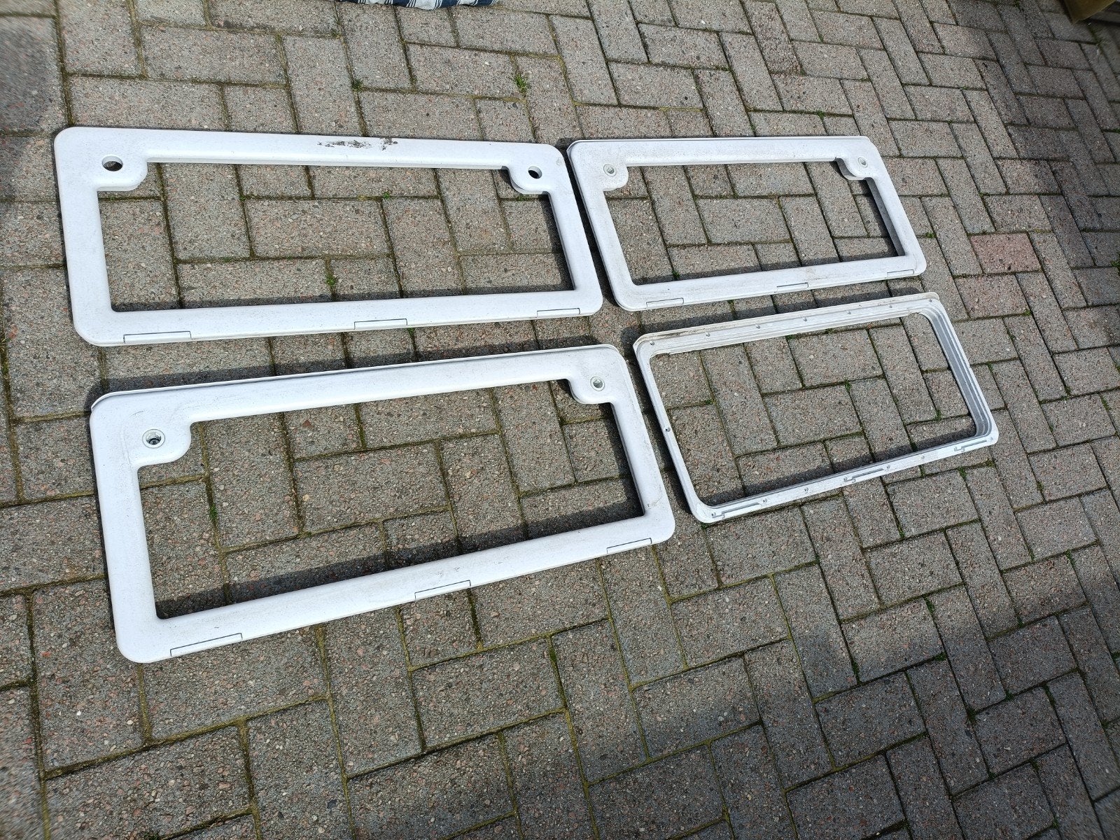 Thetford service luiken, Caravans en Kamperen, Ophalen