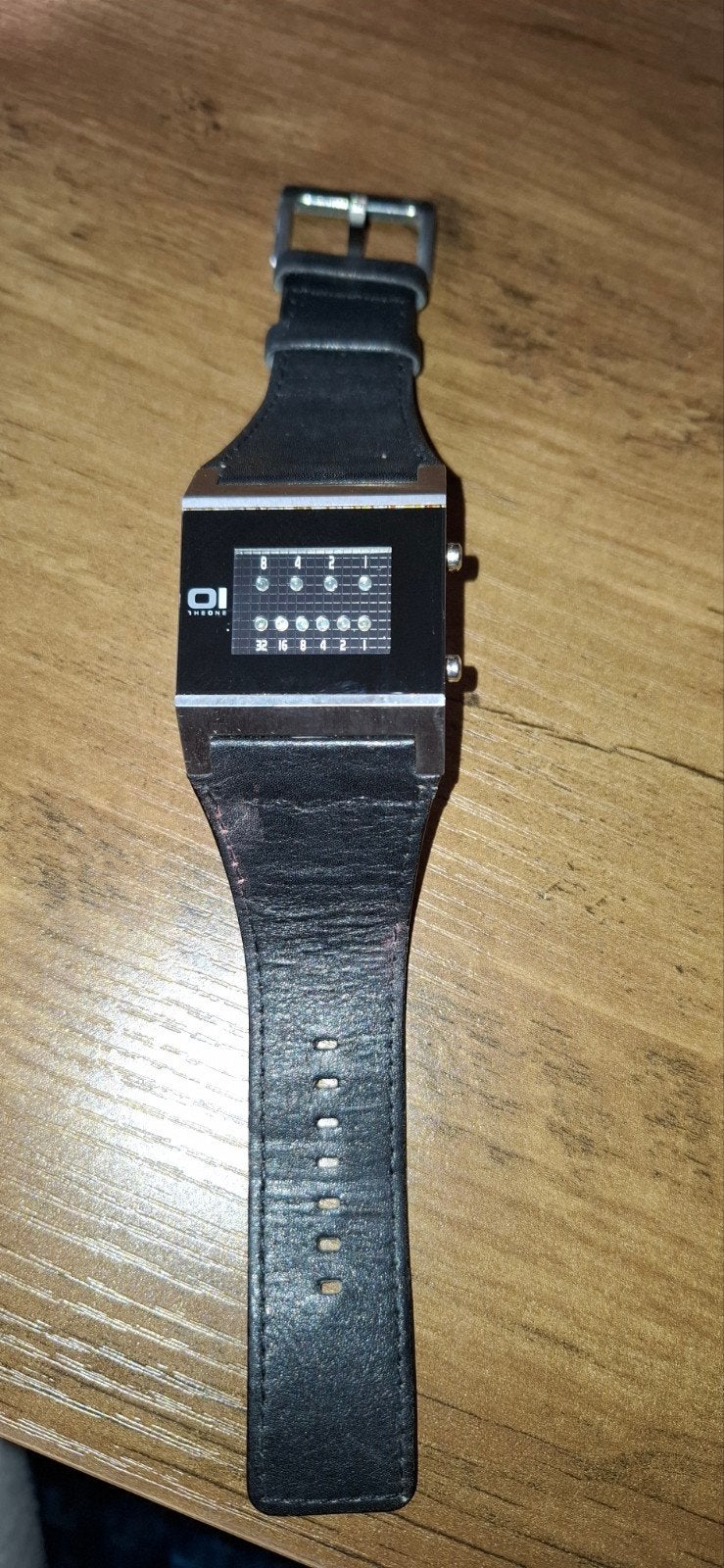 Binary time 0I led horloge theone kerala trance jaar 2000, Ophalen of Verzenden, Staal, Overige merken