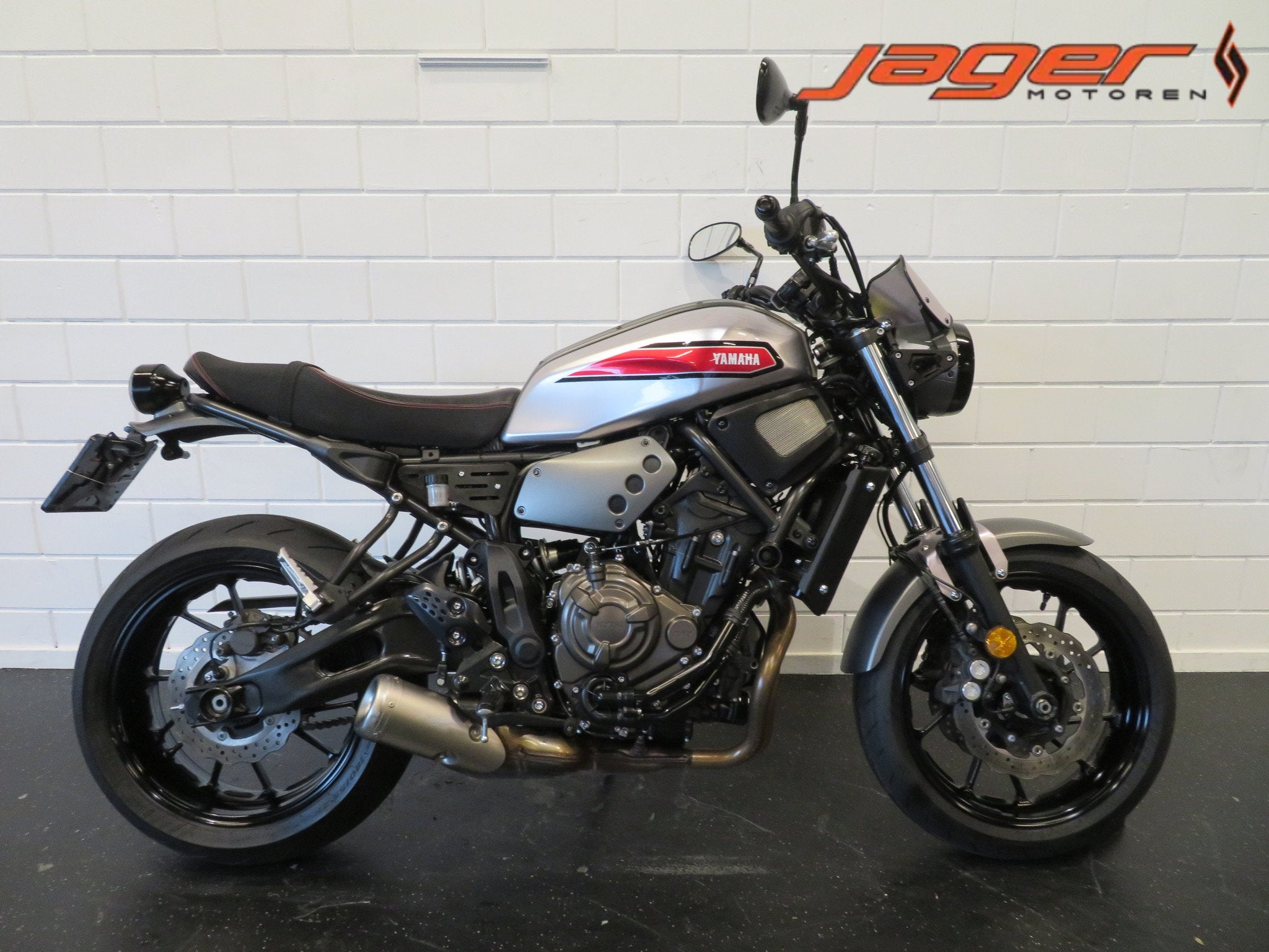 Yamaha XSR 700 ABS NIEUWSTAAT! EXTRAS (bj 2019), Toermotor, 689 cc, Gebruikt, Bedrijf