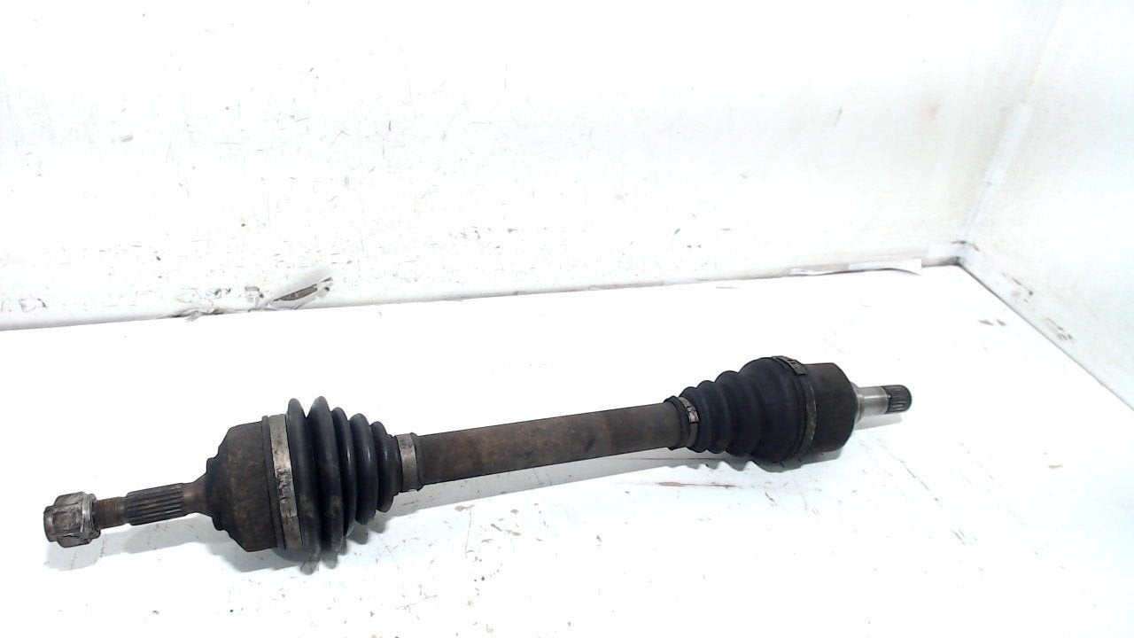 Aandrijfas links voor Citroën DS3, Onderdelen@venauto.nl, Van der Ven Autorecycling B.V., Gebruikt, Ettenseweg 76, 4706 PB Roosendaal, The Netherlands