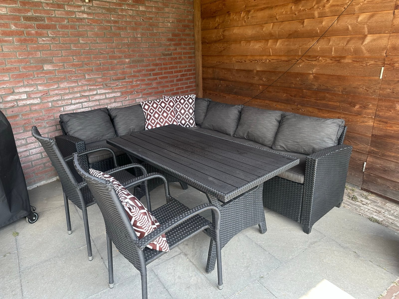 Zwarte Rotan Loungeset met Eettafel en Stoelen, Ophalen, Gebruikt, Rotan, 6 zitplaatsen