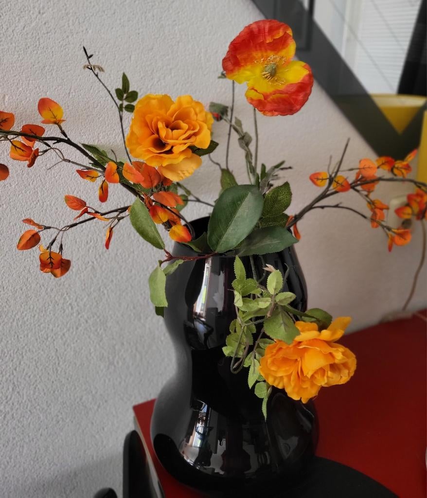 Prachtige dikke  glazen vaas met kunstbloemen 40 cm.hoog., Ophalen, Zo goed als nieuw, Zwart, Glas
