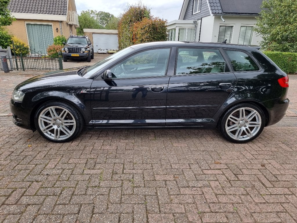 Audi A3 Sportback 1.4 TFSi 92KW  S-Line, leder, navigatie, Voorwielaandrijving, Euro 5, 125 pk, 4 cilinders