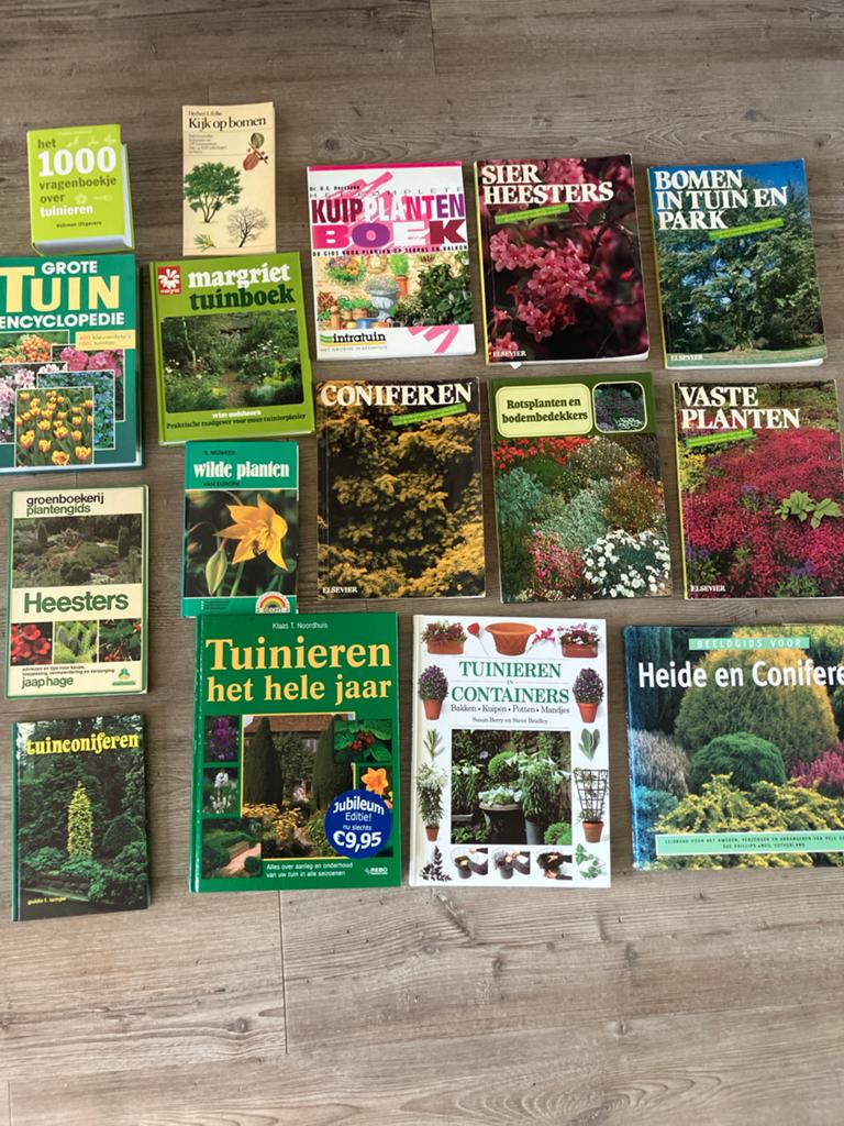 Grote collectie tuinboeken - Alles over tuinieren, Boeken, Wonen en Tuinieren, Ophalen of Verzenden, Gelezen, Tuinieren en Tuinplanten