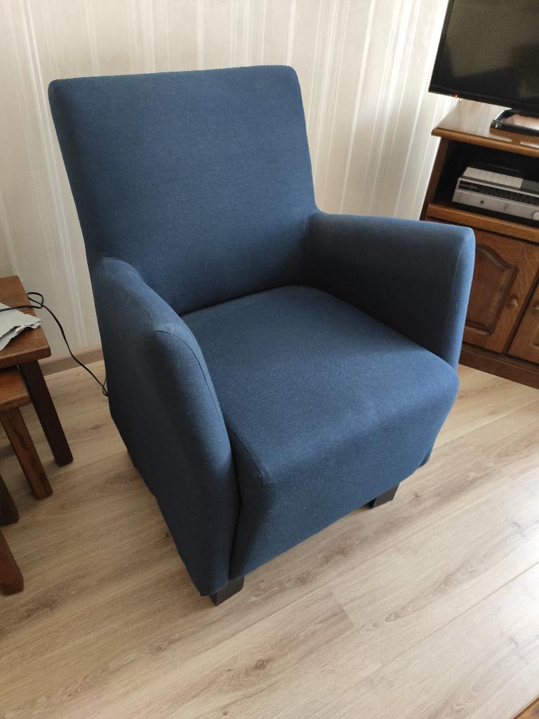 Blauwe Comfortabele Relaxstoel, Gebruikt, 75 tot 100 cm, 75 tot 100 cm, Stof
