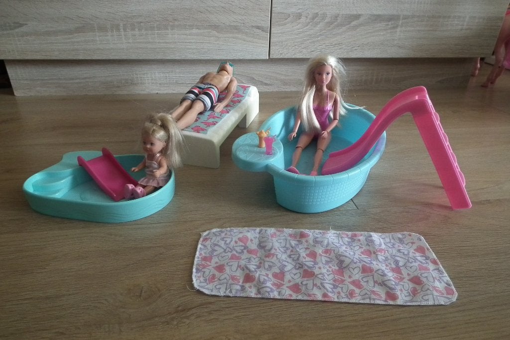 Barbies met zwembad, Ophalen, Gebruikt, Barbie