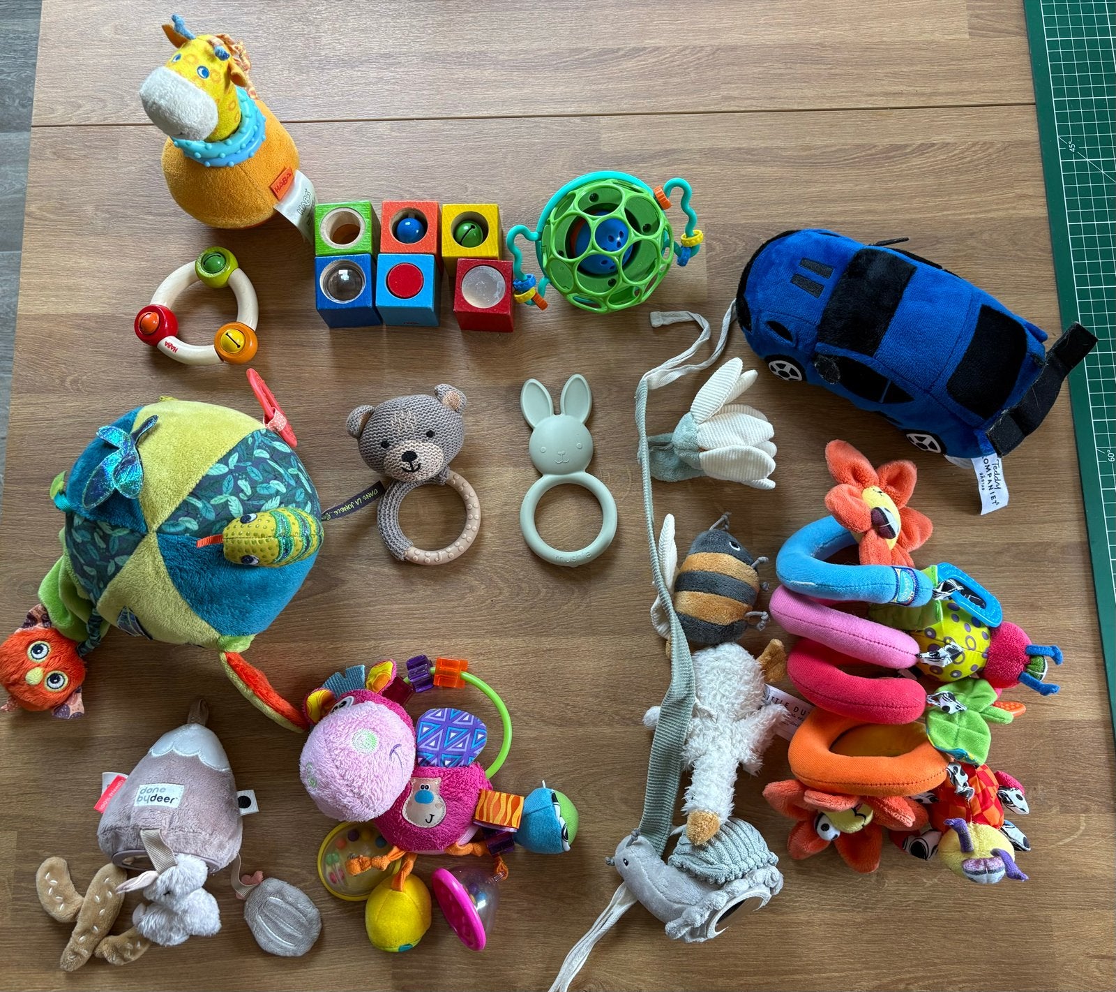 Set babyspeelgoed Haba Mushie Playgro jolein little dutch, Kinderen en Baby's, Speelgoed | Babyspeelgoed, Ophalen of Verzenden