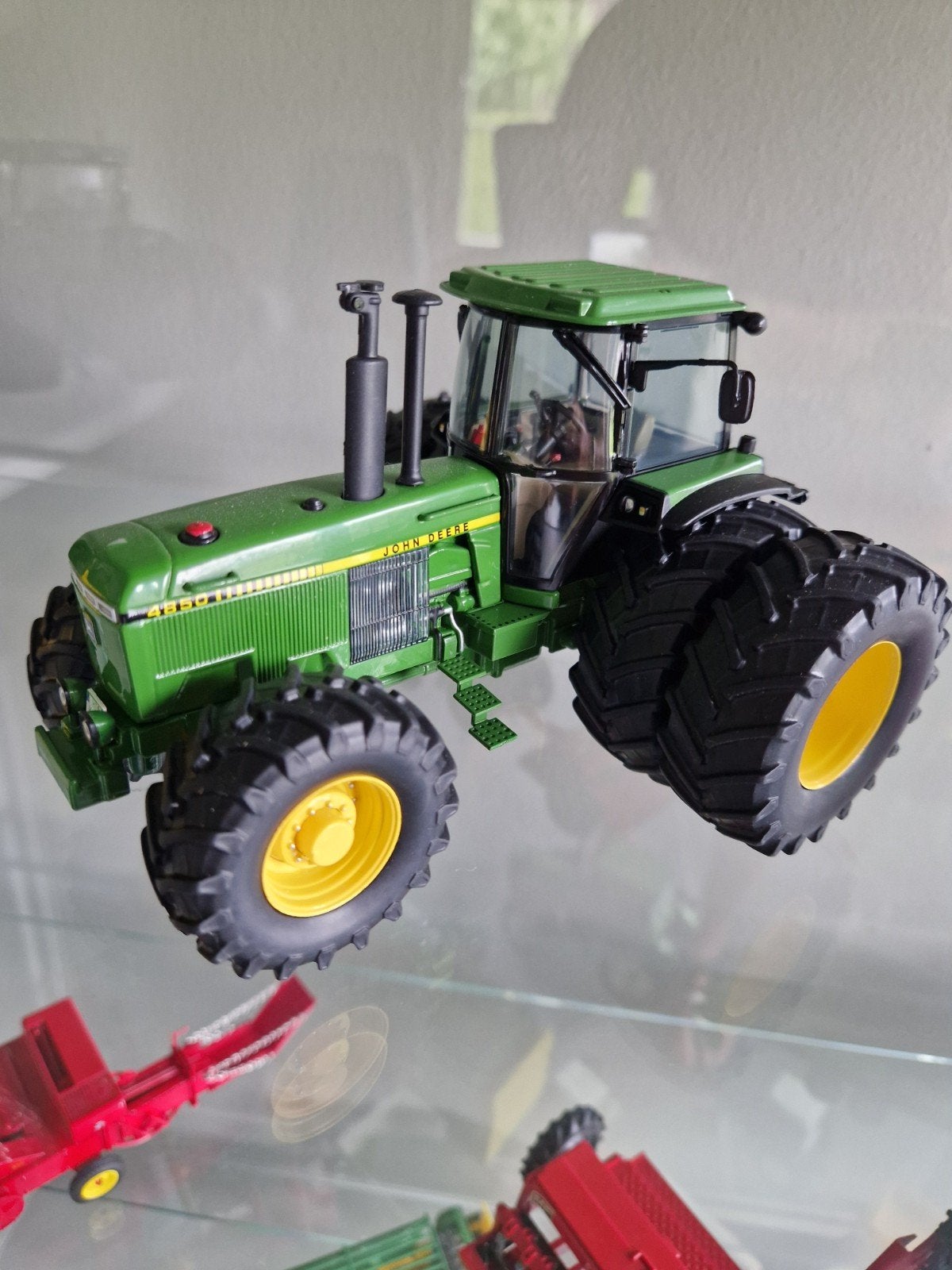 John Deere 4850 Miniatuur Tractor - Gedetailleerd Model, Ophalen, Zo goed als nieuw