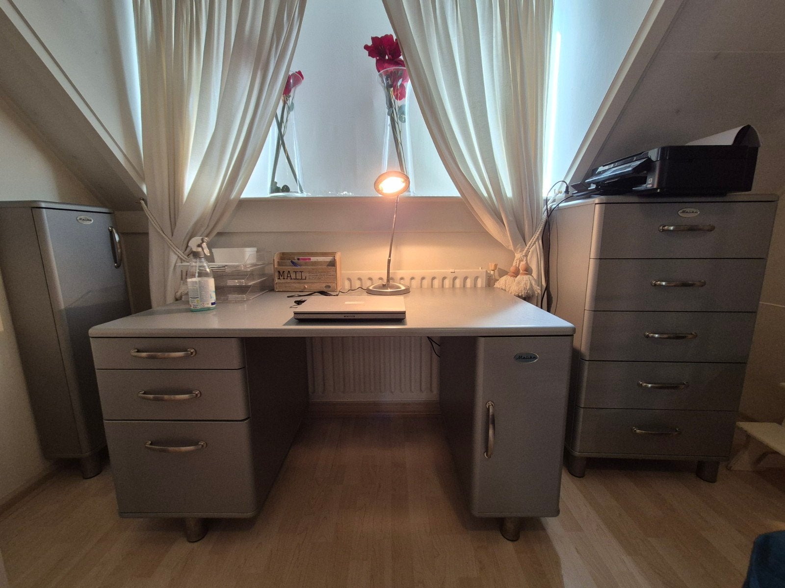 Bureau met ladenkast en CD kastje, geschikt voor PC, Met lades, Gebruikt, Metaal, Ophalen of Verzenden
