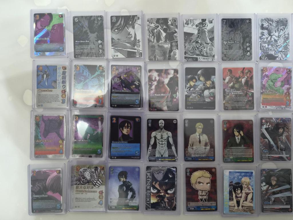Attack on Titan hitjes kaarten, Ophalen, Zo goed als nieuw, Meerdere kaarten, Foil