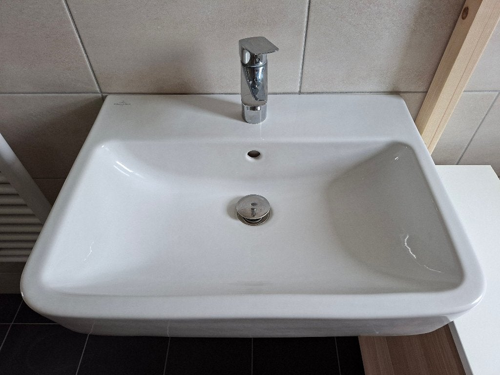 Villeroy & Boch wastafel, Ophalen, 50 tot 100 cm, Zo goed als nieuw, Minder dan 100 cm