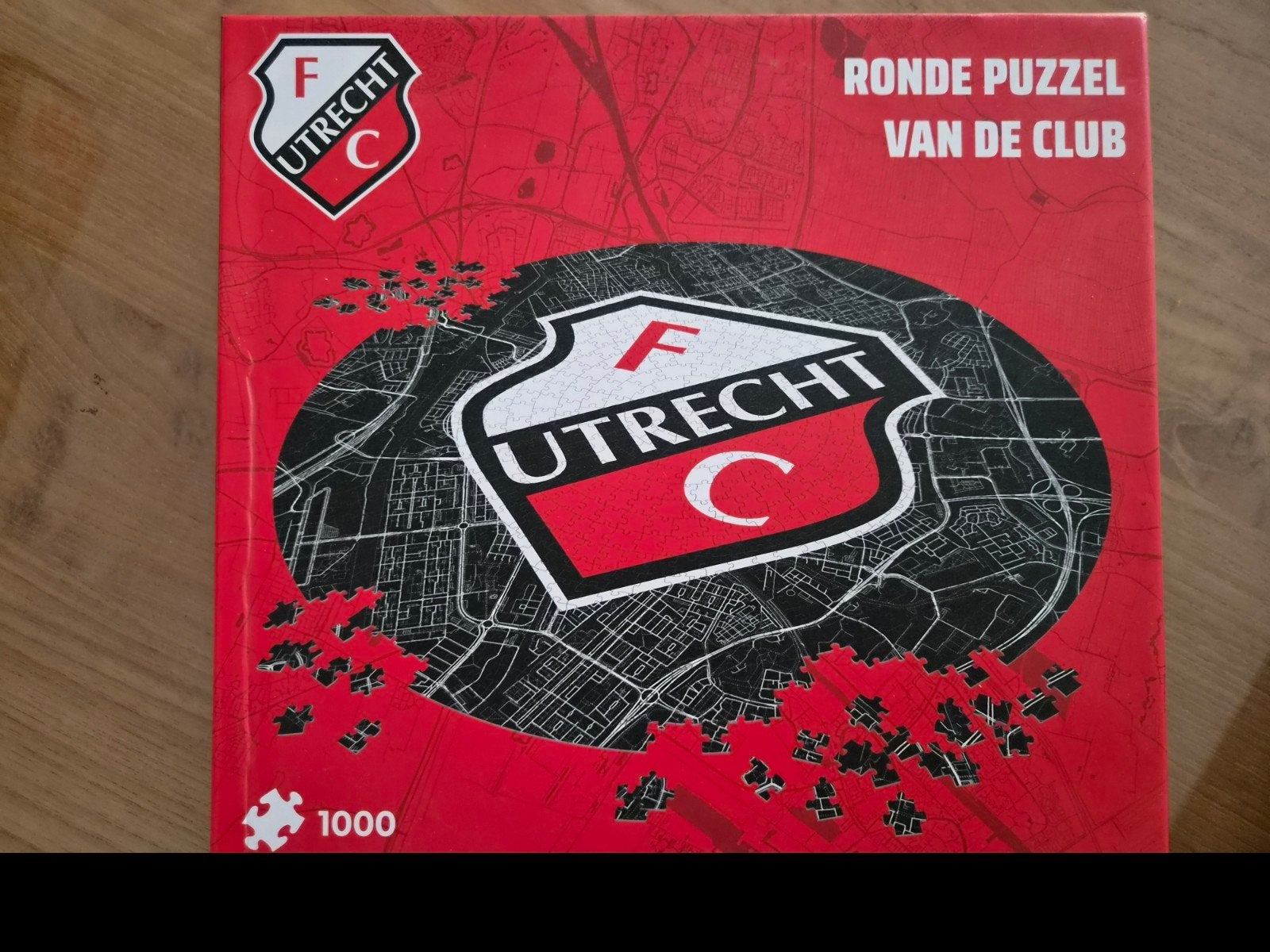 FC Utrecht Ronde Puzzel - 1000 stukjes, Ophalen, 500 t/m 1500 stukjes, Zo goed als nieuw, Legpuzzel