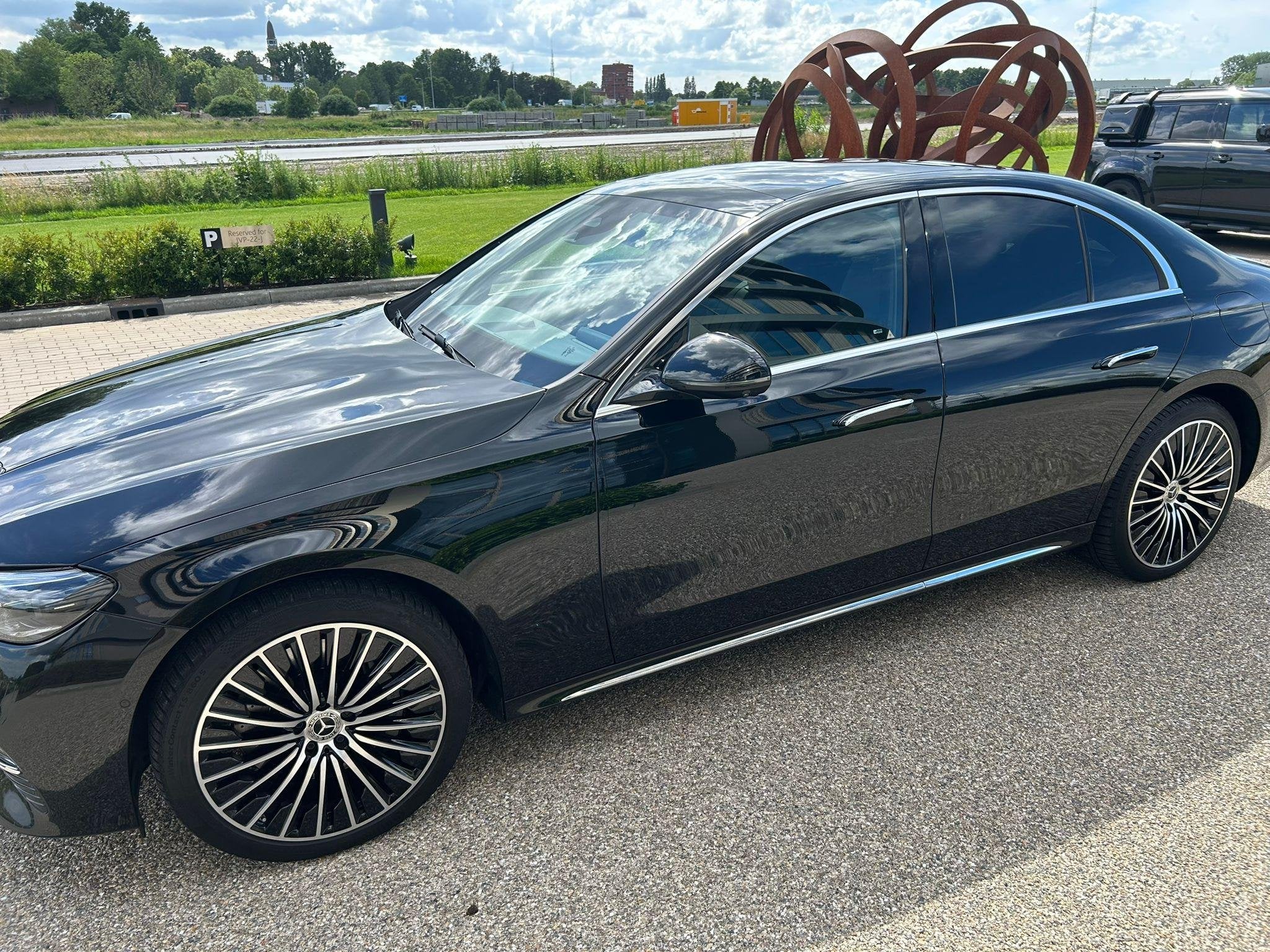Mercedes-Benz E-klasse 400 e 4MATIC Exclusive Line, Auto's, Mercedes-Benz, Automaat, 12 maanden, Automatische klimaatregeling