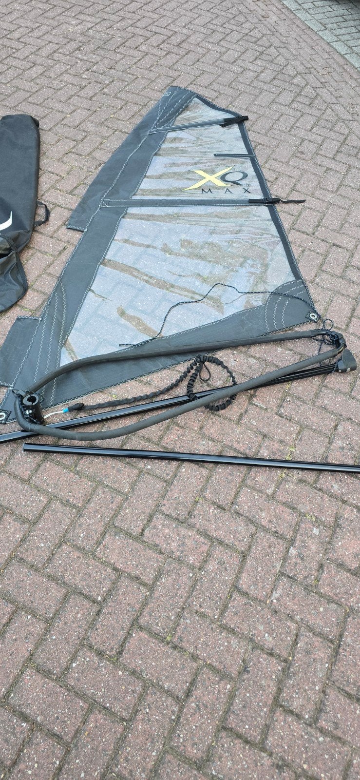 Windsurfzeil XO max 2.0 m² met giek en mast, Watersport en Boten, Windsurfen, Ophalen, Zeil
