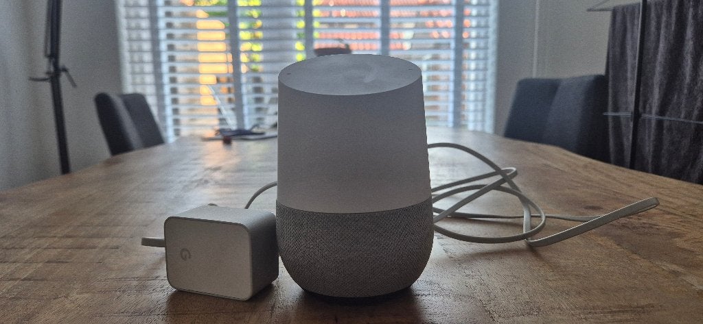 Google Home - Slimme Assistent, Audio, Tv en Foto, Luidsprekers, Overige merken, Overige typen, Ophalen of Verzenden, Zo goed als nieuw