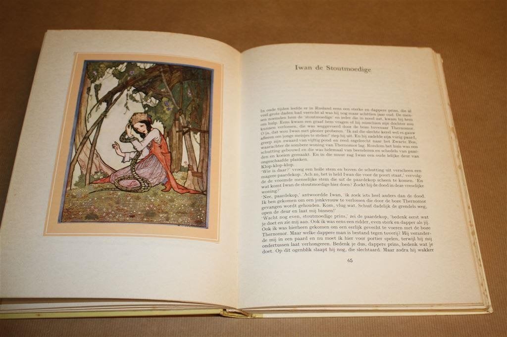 Het groot vertelselboek. Nienke van Hichtum, Rie Cramer., Boeken, Ophalen of Verzenden, Gelezen