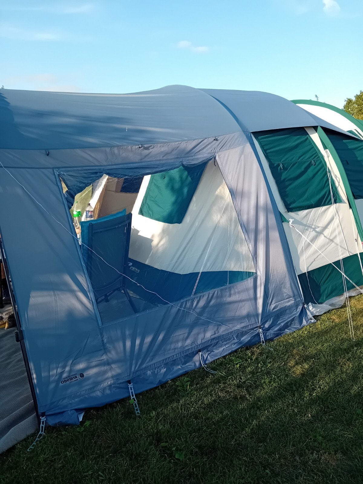 Ruime 6-persoons tunneltent met vast kuipzeil en luifel, Caravans en Kamperen, Ophalen