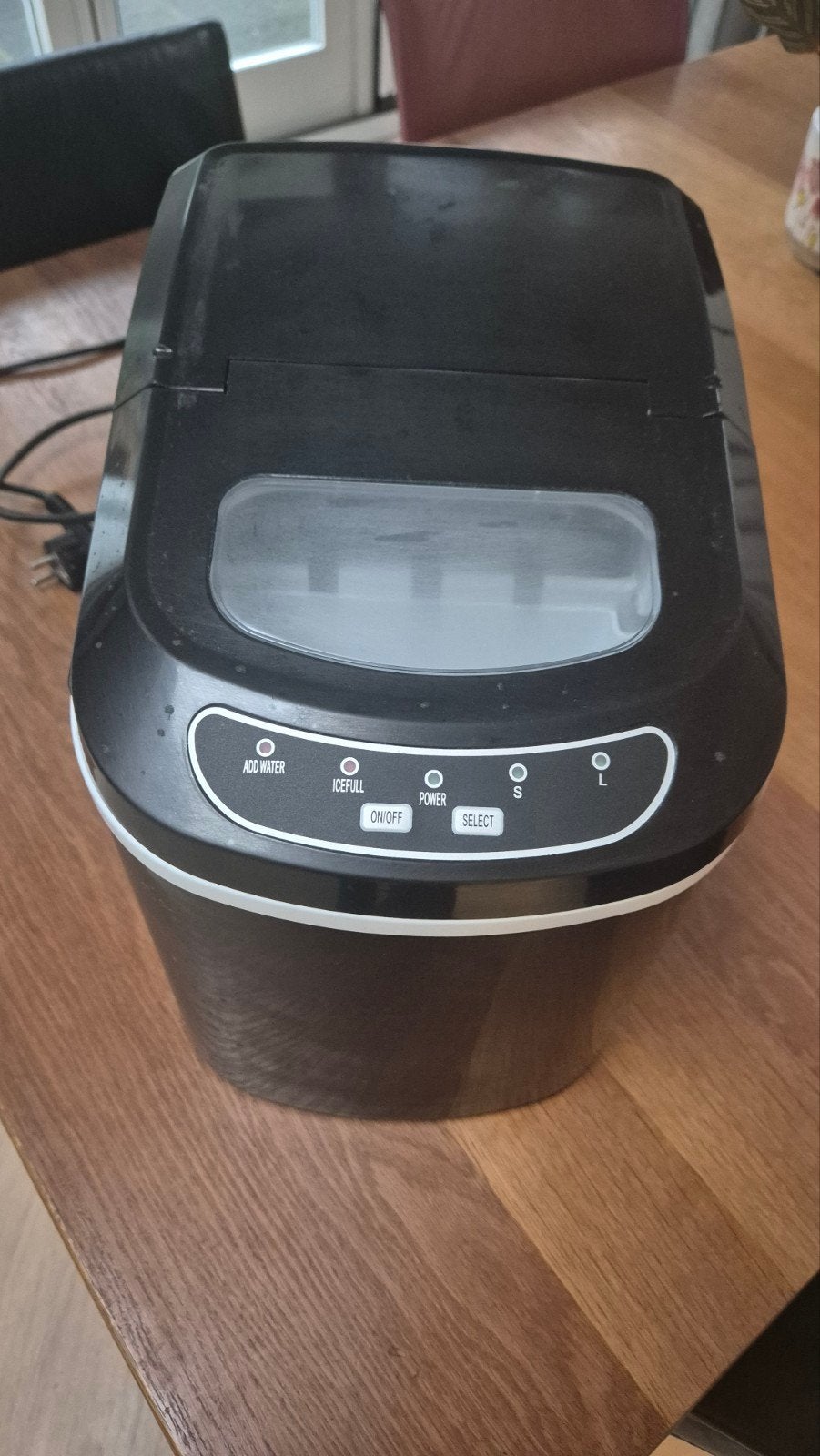 IJsmachine / IJsblokjesmachine, Witgoed en Apparatuur, Koelkasten en IJskasten, Ophalen, Zonder vriesvak, Minder dan 45 cm, Minder dan 85 cm