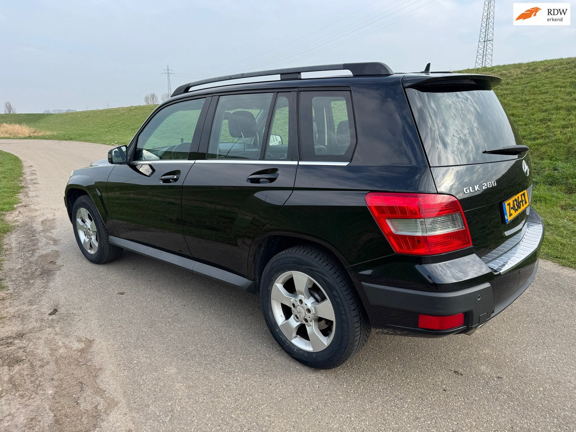 Mercedes-Benz GLK-klasse 280 4-Matic, Auto's, Automaat, Gebruikt, 2000 kg, Leder en Stof