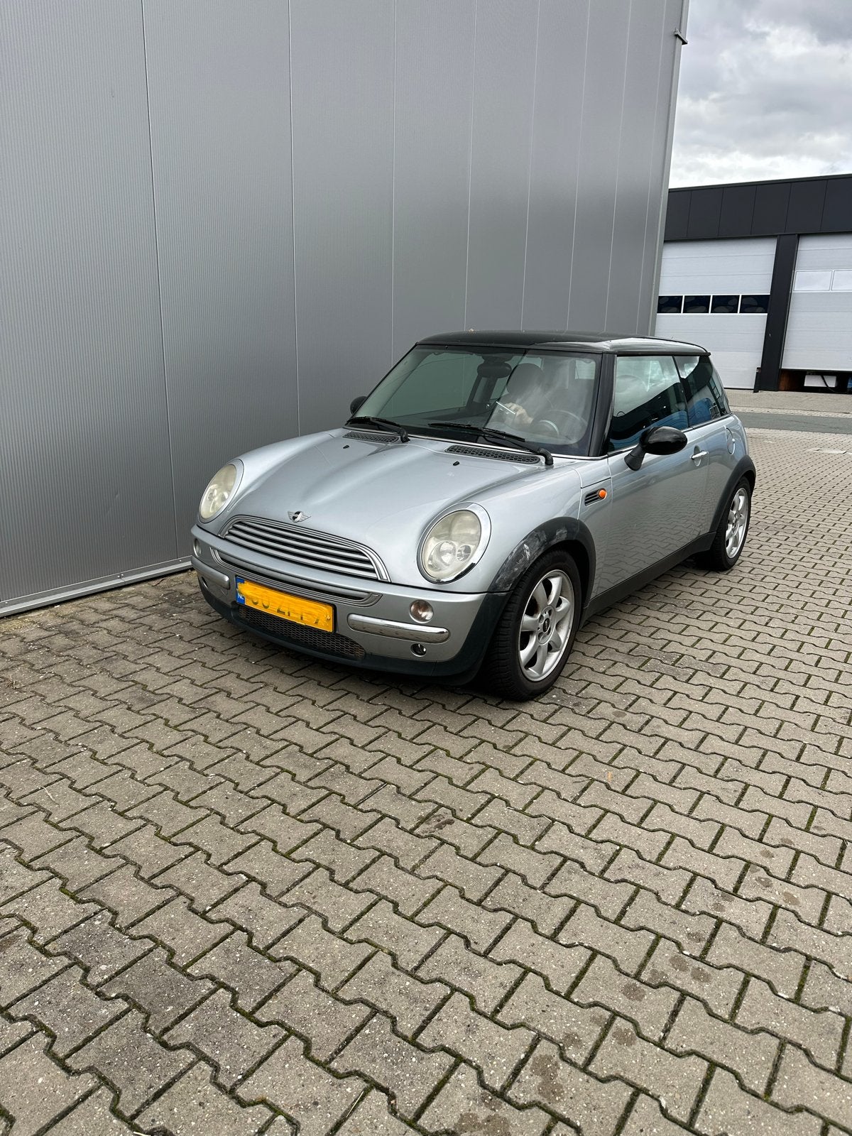 Mini 2002 Grijs ***inruil koopje ***, Auto's, Mini, 4 stoelen, Bedrijf, 115 pk, 16 km/l
