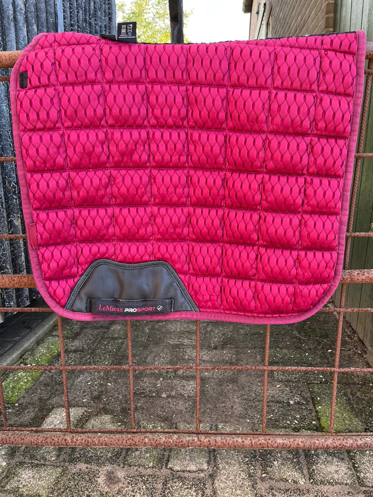 Lemieux dekje full dressuur, Full (L), Dressuurdekje, Mesh, Rood