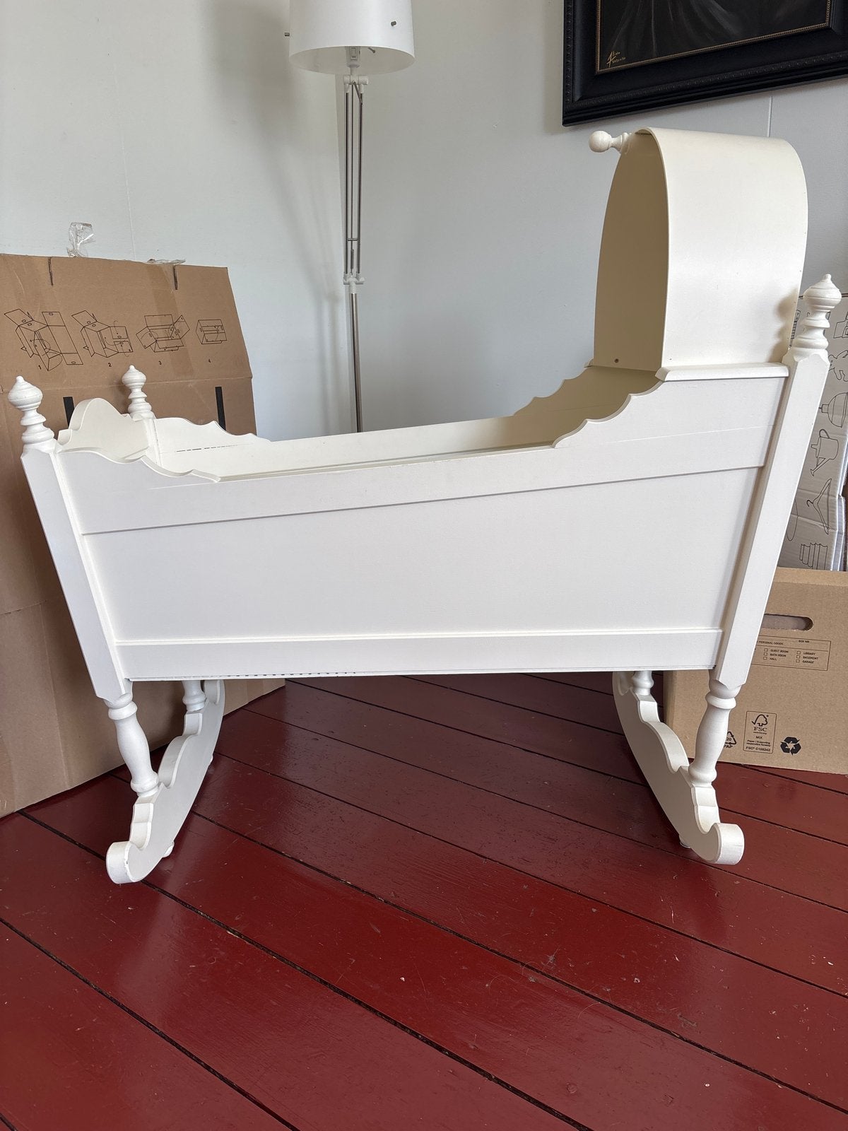 Antieke Wieg - Wit Houten Schommelwiegje, Kinderen en Baby's, Ophalen, Gebruikt, Wieg