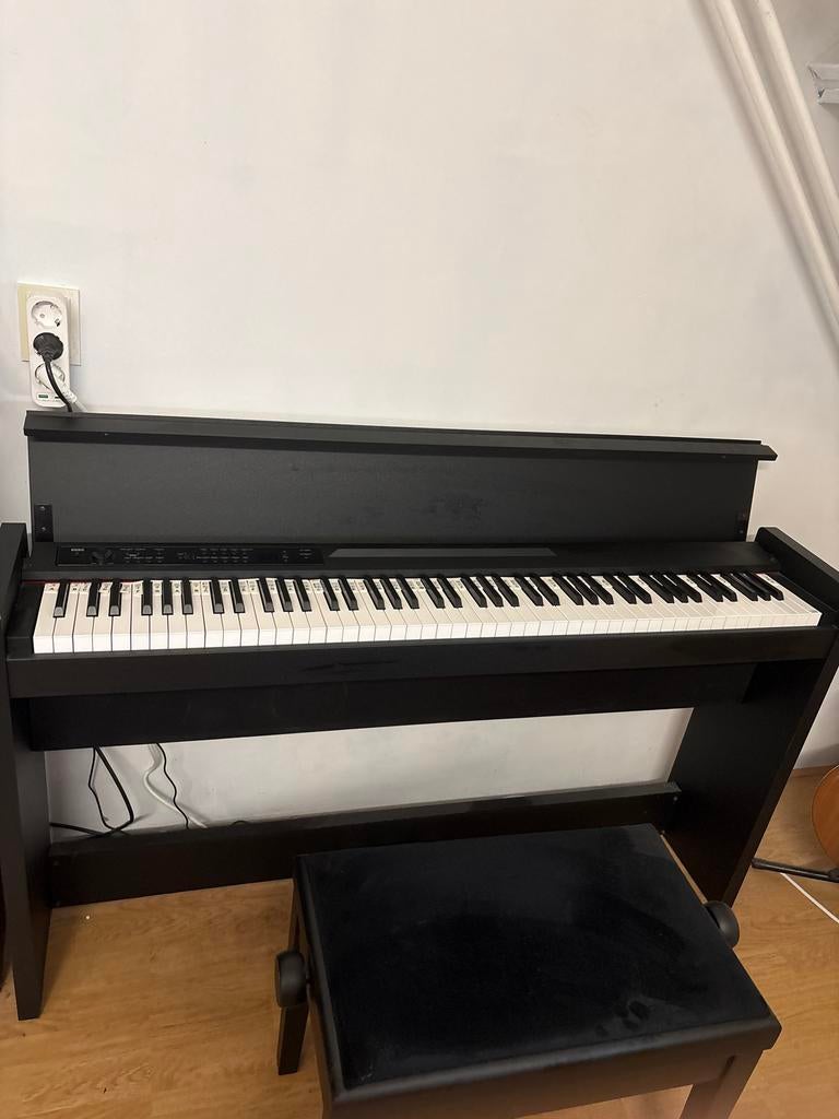 Korg LP-380 digitale piano, Ophalen, Zwart, Digitaal, Zo goed als nieuw