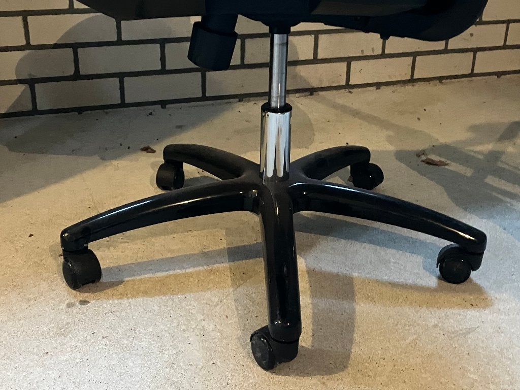 Bureaustoel Flordig, Huis en Inrichting, Bureaustoelen, Ophalen, Zwart, Nieuw, Bureaustoel