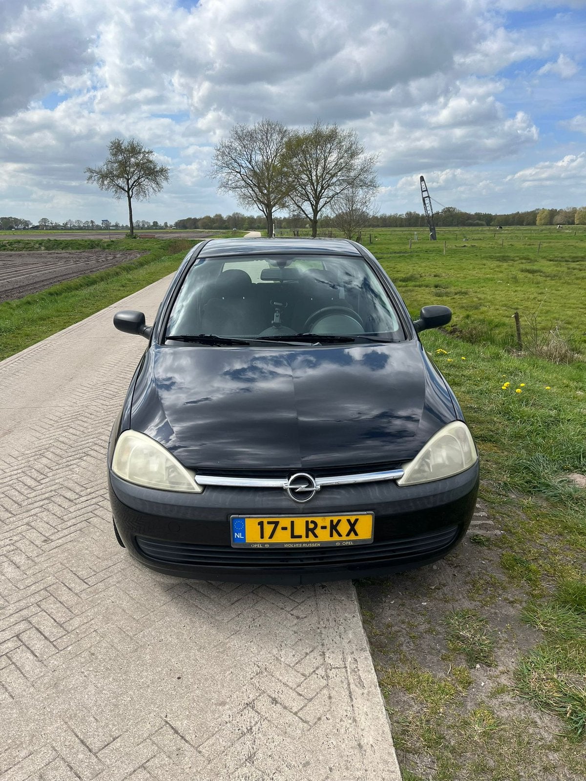 Opel Corsa 1.2 16V 3D 2003 Zwart, Auto's, Voorwielaandrijving, 450 kg, 74 pk, 31 €/maand
